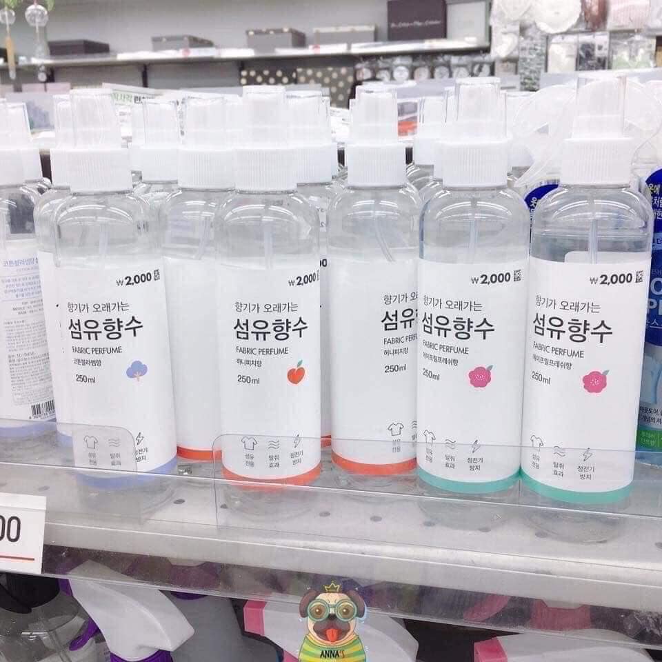 Xịt Thơm Và Khử Mùi Quần Áo Hàn Quốc 250ml