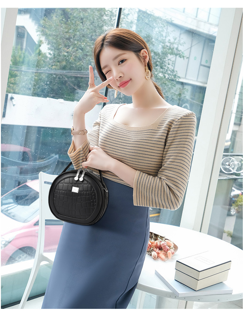 Túi đeo chéo nữ, Túi xách tròn thời trang