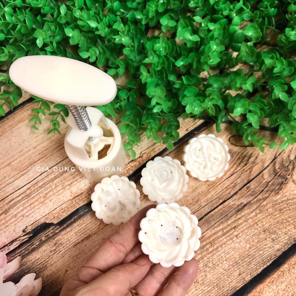 Khuôn trung thu 3D Hình Sen Hồng sắc nét. Dụng cụ có lò xo nhấn nhận nén tạo hình bông 3D Size 50g