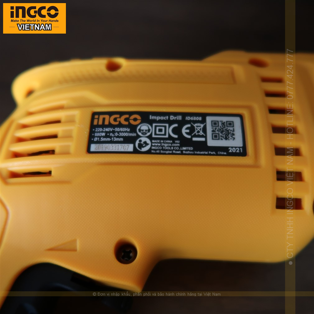 Máy khoan búa INGCO ID6808 công suất 680W đầu kẹp 13mm