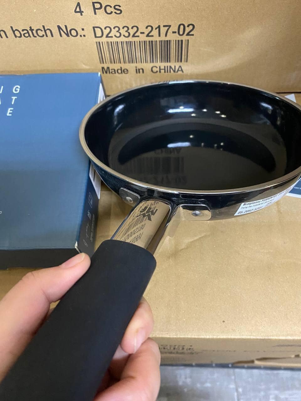 CHẢO RÁN WMF FUSIONTEC BLACK 20cm Hàng chính hãng