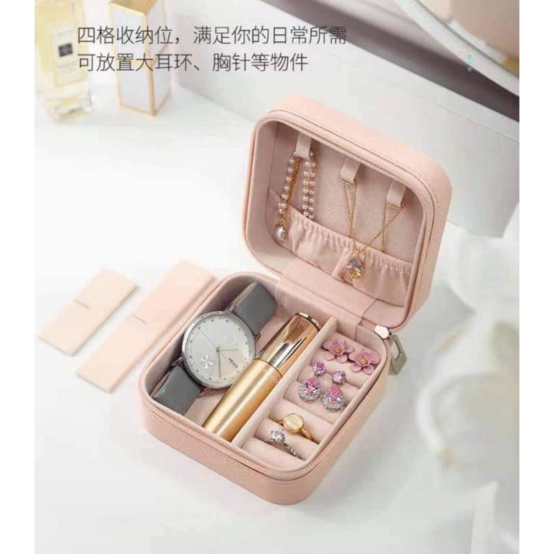 Hộp đựng trang sức mini bằng da