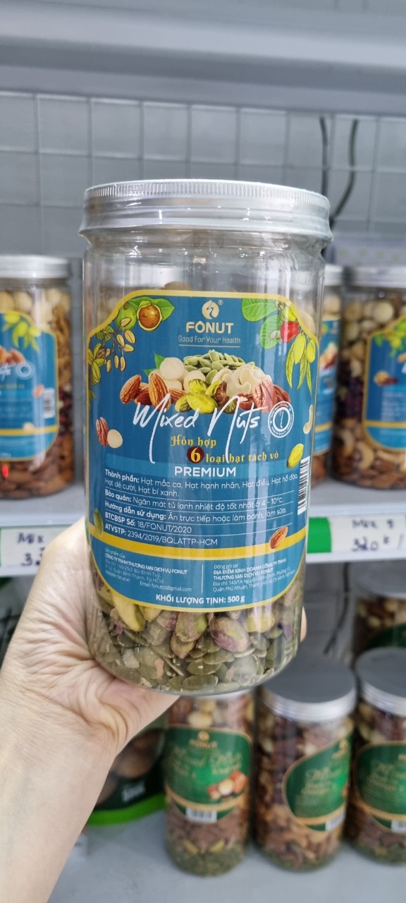 Mixed Nuts 6 loại hạt dinh dưỡng macca, hạt điều, hồ đào, hạnh nhân, hạt dẻ cười và bí xanh đã tách vỏ (hũ 500gr)