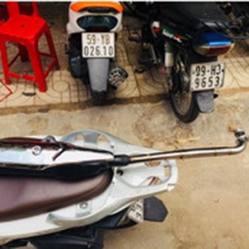 Pô xe máy đùi gà đen gắn wave