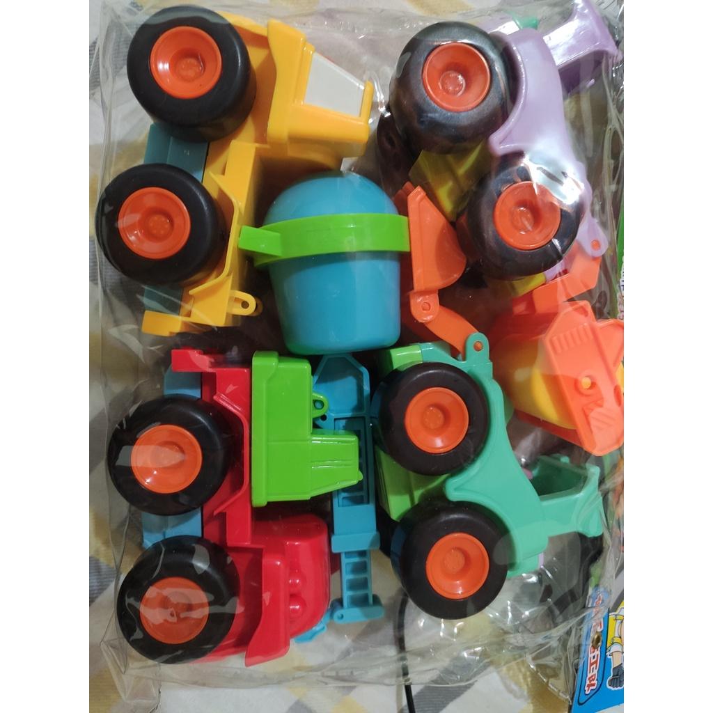 Xe ô tô đồ chơi cho bé trai gái thông minh, phát triển trí tuệ bằng chất liệu nhựa cao cấp, bộ xe đồ chơi có quán tính