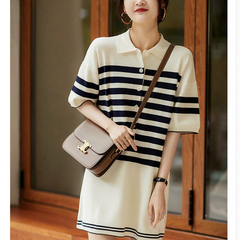 Đầm sọc Hàn quốc suông phối cổ polo