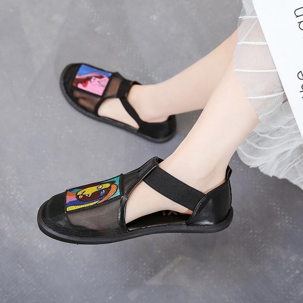 Sandal Nữ Đế Bệt Đẹp Thoáng Mát Đi Cực Êm Chân Với 2 Màu Đen, Trắng Đủ Size 35-40 SHOP HAMI D20