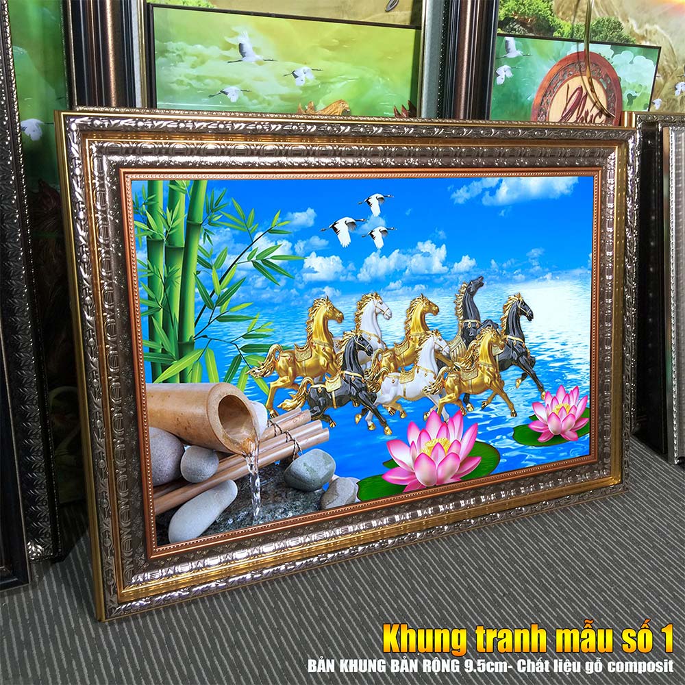 Tranh treo tường phòng khách, phòng ngủ MÃ ĐÁO THÀNH CÔNG khung gỗ composit chất liệu pvc gương / lụa kim sa. MS:1495L9