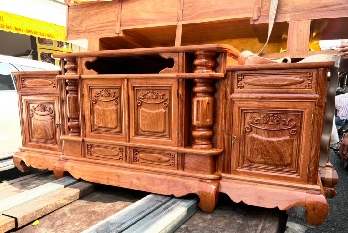 Kệ tivi nho lồi hương đá ngang 2m-2m