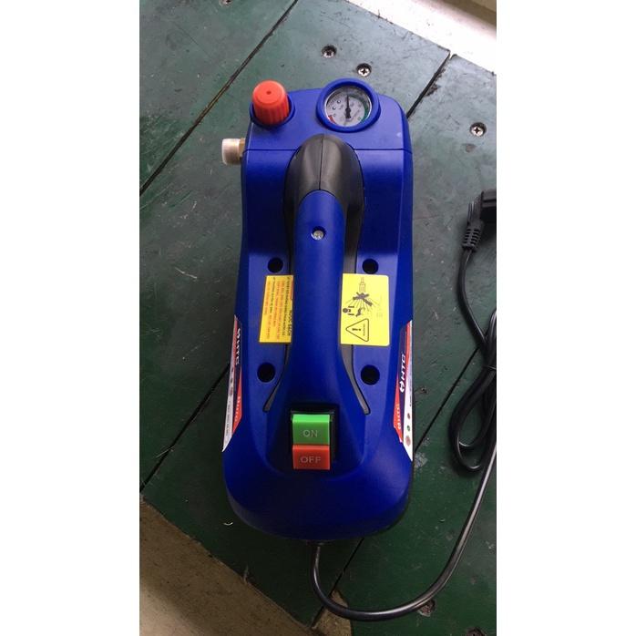 Máy xịt rửa xe motor đồng,công suất thực 2300W, áp lực 120 bar,12L/phút hiệu HTC2300-VR