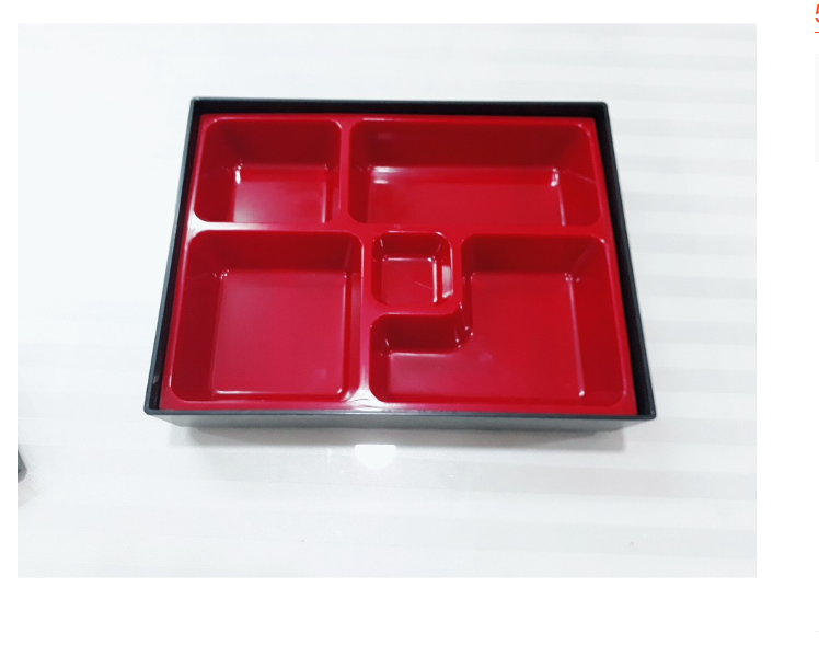 Hộp cơm Bento màu đỏ đen 5 ngăn