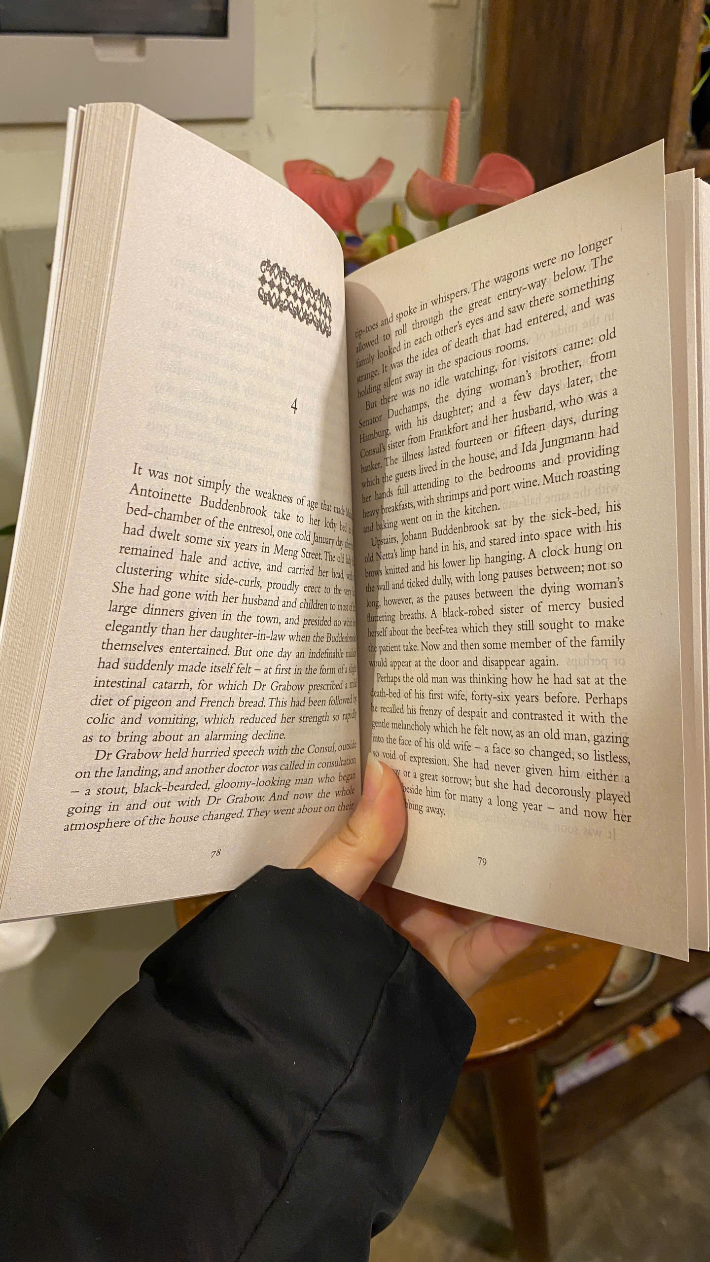 Sách - Buddenbrooks by Thomas Mann | Classics / Historical Fiction / Ngoại văn Kinh điển Nhập khẩu