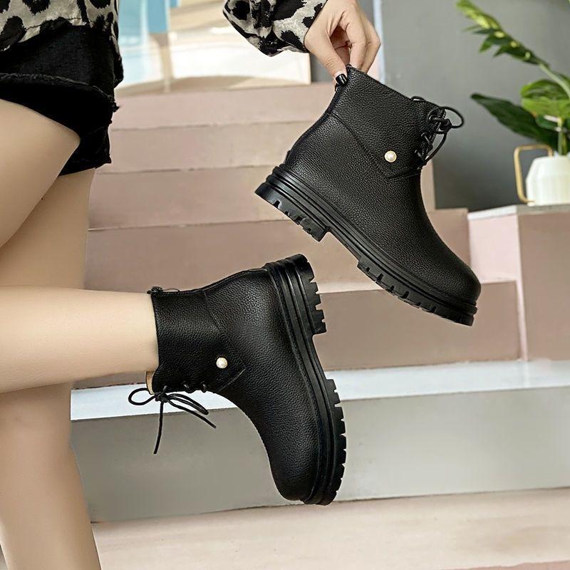 Giày Bốt Ống Ngắn Lót Lông Cừu Dày Dặn Chống Trượt Phối Đinh Tán Và Khóa Kéo Phong Cách Mới 2022 Cho Nữ