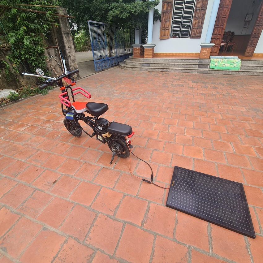 Xe đạp điện Năng Lượng Mặt Trời gấp gọn người lớn chính hãng có Mái che mưa với tấm pin để tại nhà di chuyển linh động