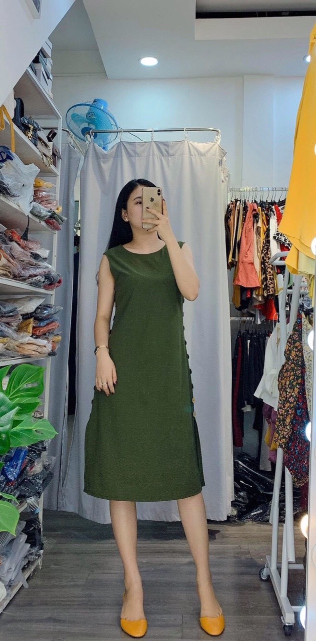 Đầm suông 2 hàng nút đơn giản xinh xắn