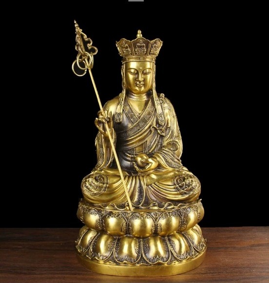 Tượng Phật Địa Tạng Bồ Tát bằng đồng thau phong thuỷ Hồng Thắng