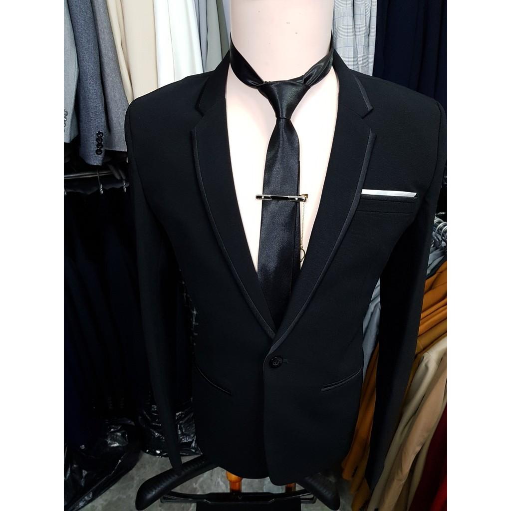 Bộ vest nam body kiểu viền đen đơn giản phong cách