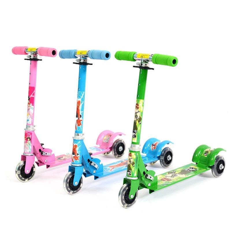 XE SCOOTER (SẮT) 3 BÁNH CÓ ĐÈN ( SIÊU GIÁ RẺ )1182