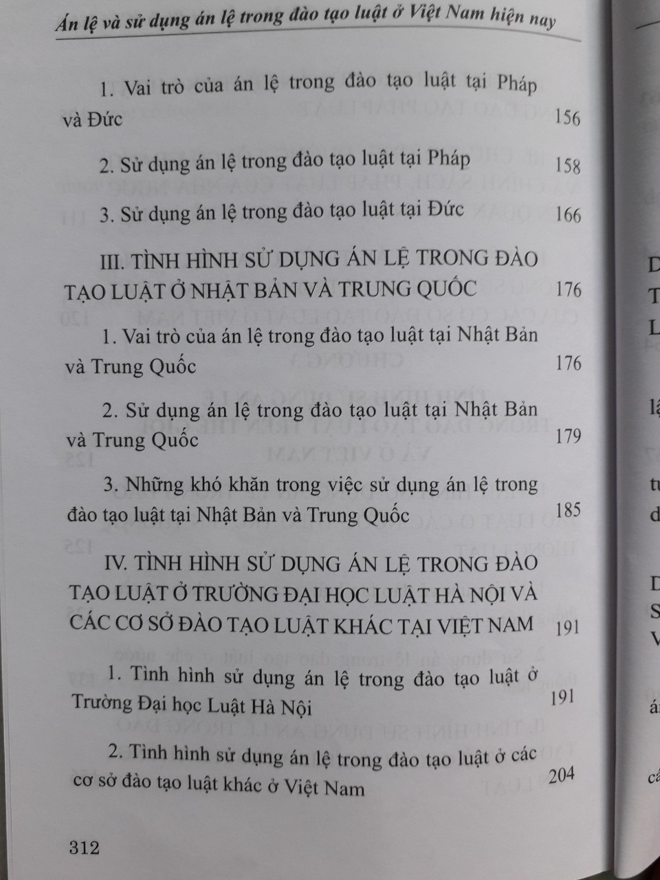 Án Lệ và sử dụng Án Lệ trong đào tạo luật ở Việt Nam hiện nay