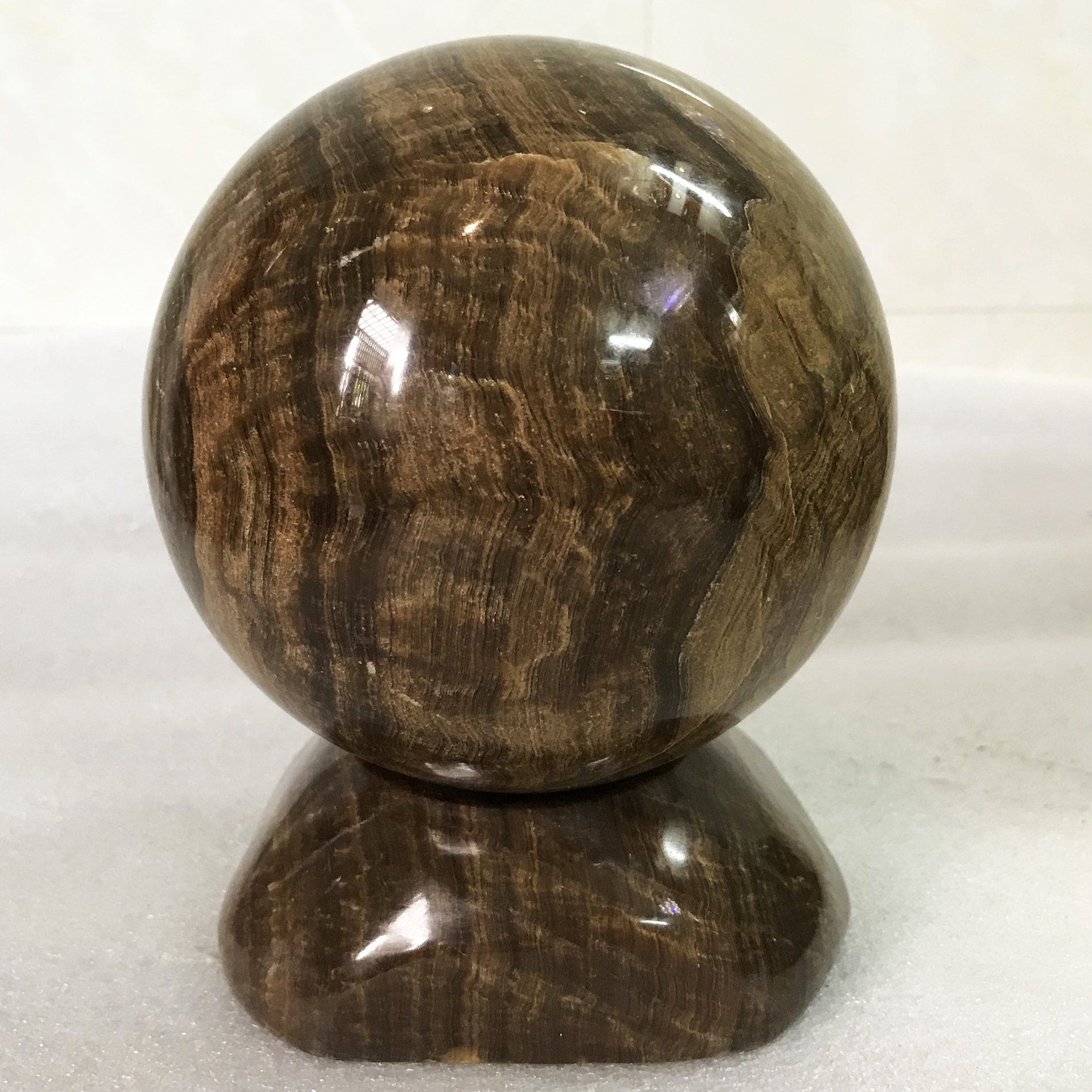 Cầu bi phong thủy 12 cm màu vàng nâu vân gỗ cho người mệnh Kim và Thổ nặng 3kg.VANG.ĐK.12CMX3KG