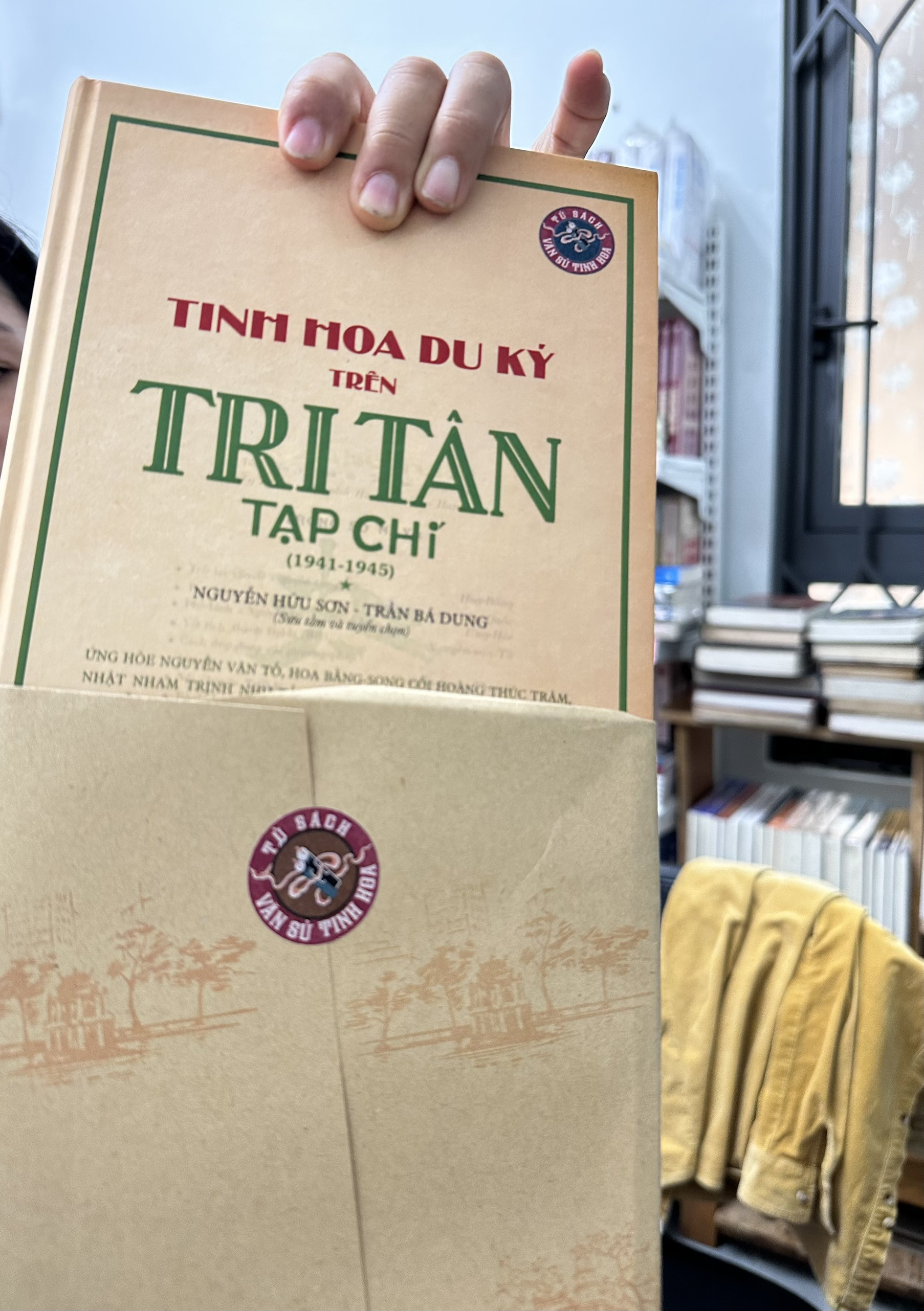 (Bìa Cứng) Tinh Hoa Du Ký Trên Tri Tân Tạp Chí (1941-1945) - (Bản Đặc Biệt)