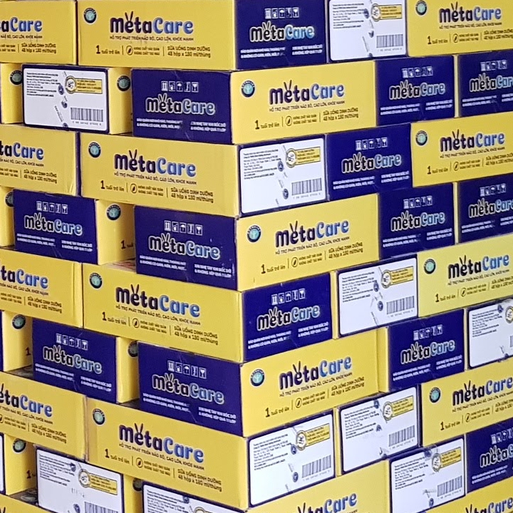 Thùng sữa nước pha sẵn Nutricare Metacare - phát triển toàn diện cho trẻ từ 1 tuổi (110ml x 48 hộp)