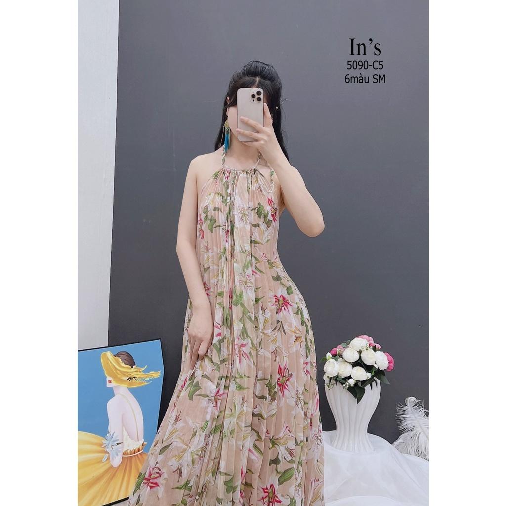 Váy maxi hoa cổ yếm vải voan dập ly kem 5090 C5 EC MH Maidieuhuyen