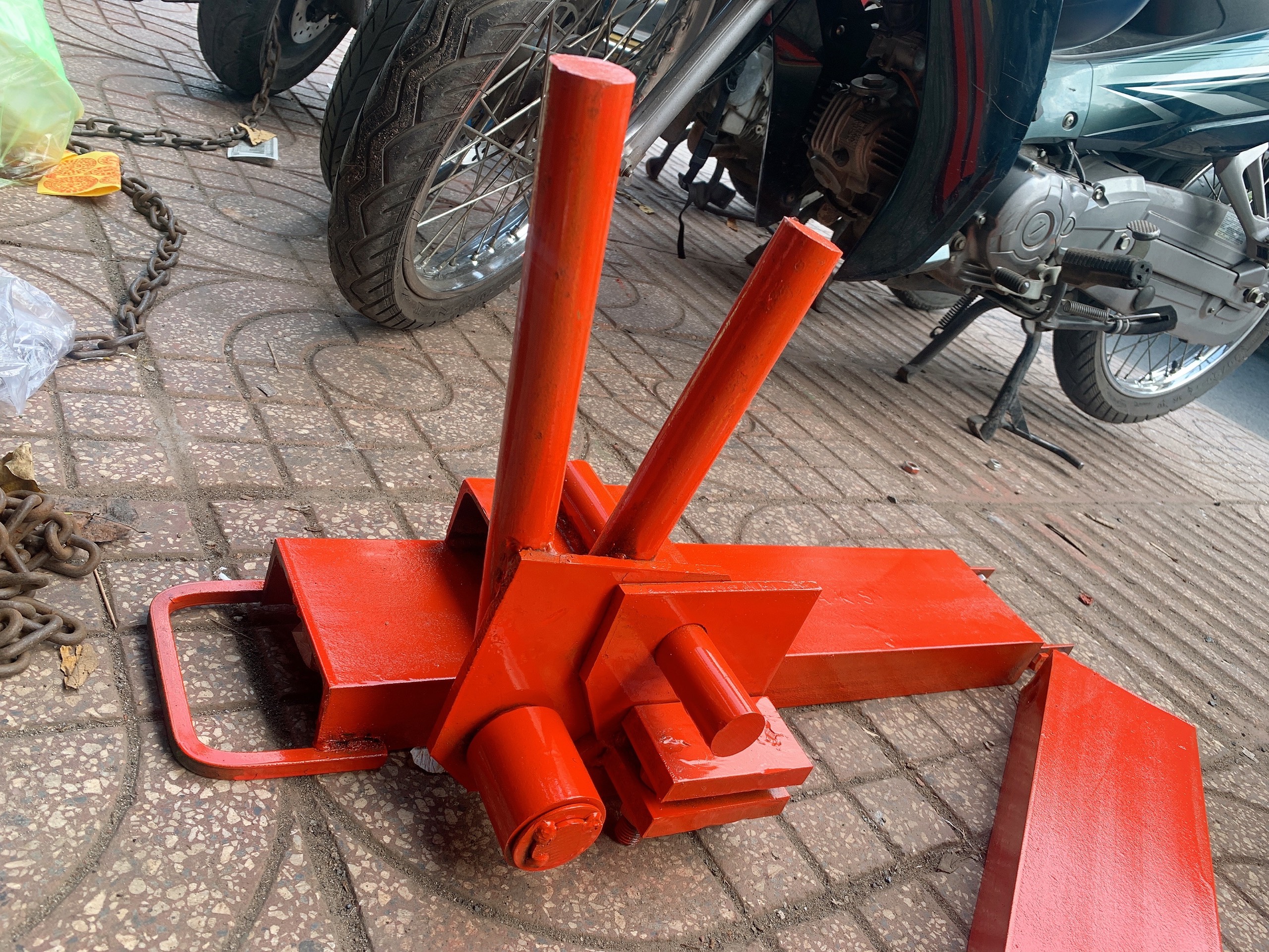 Bẻ sắt chữ A, bẻ sắt phi 22