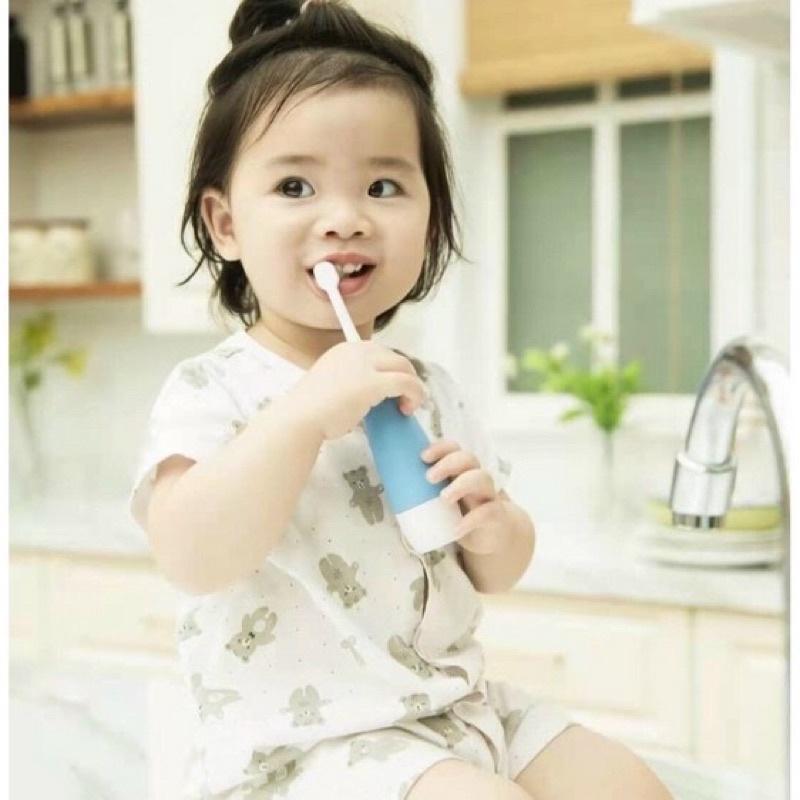 MÁY ĐÁNH RĂNG - BÀN CHẢI TỰ ĐỘNG DÙNG PIN CHO BÉ - HÀNG CHẤT LƯỢNG KST