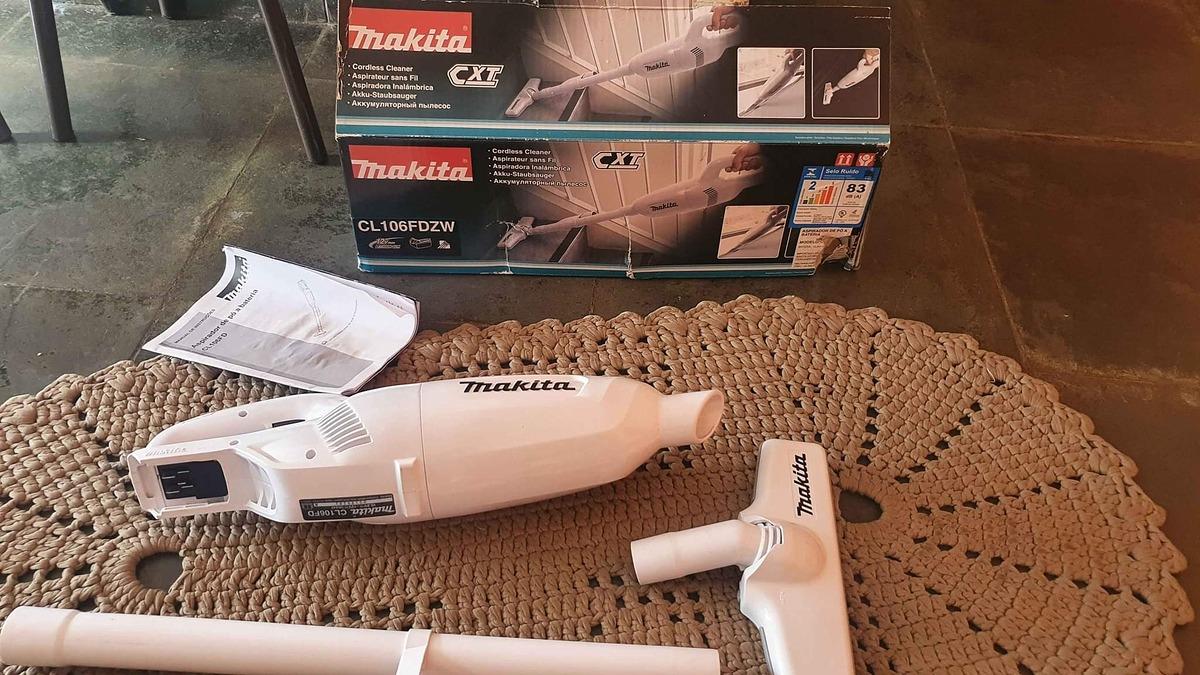 MÁY HÚT BỤI DÙNG PIN MAKITA CL106FDZW - HÀNG CHÍNH HÃNG