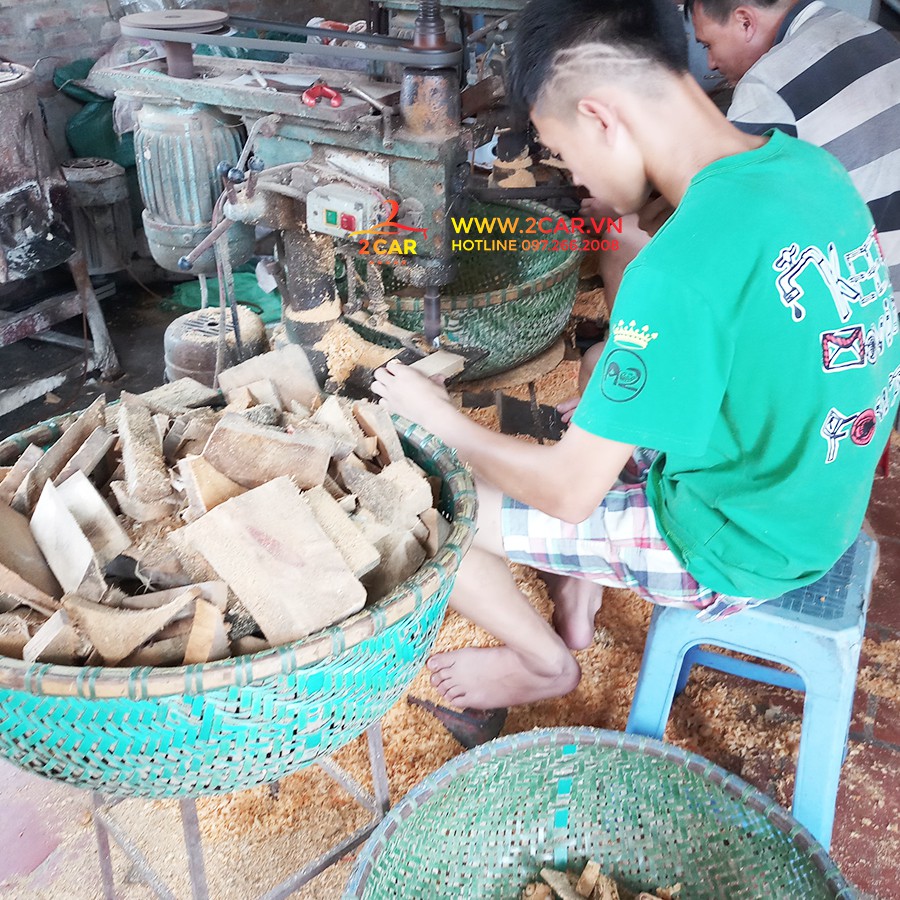 Đệm hạt gỗ dành cho xe ô tô, lót ghế gỗ cây thông