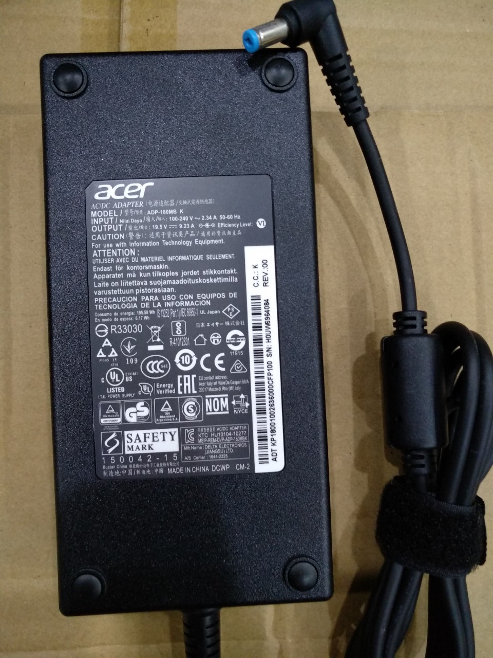Sạc dành cho Laptop Acer Predator Helios 300 G3-571 G3-572 PH317-51 PH315-51 180W hàng nhập khẩu