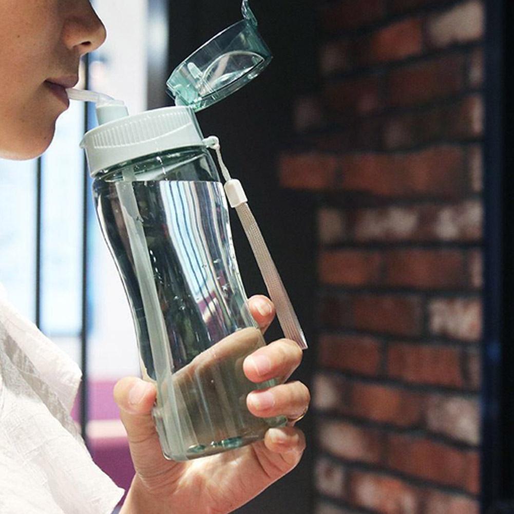 Bình Nước Thể Thao 580ml Kèm Ống Hút Nhựa Tiện Lợi