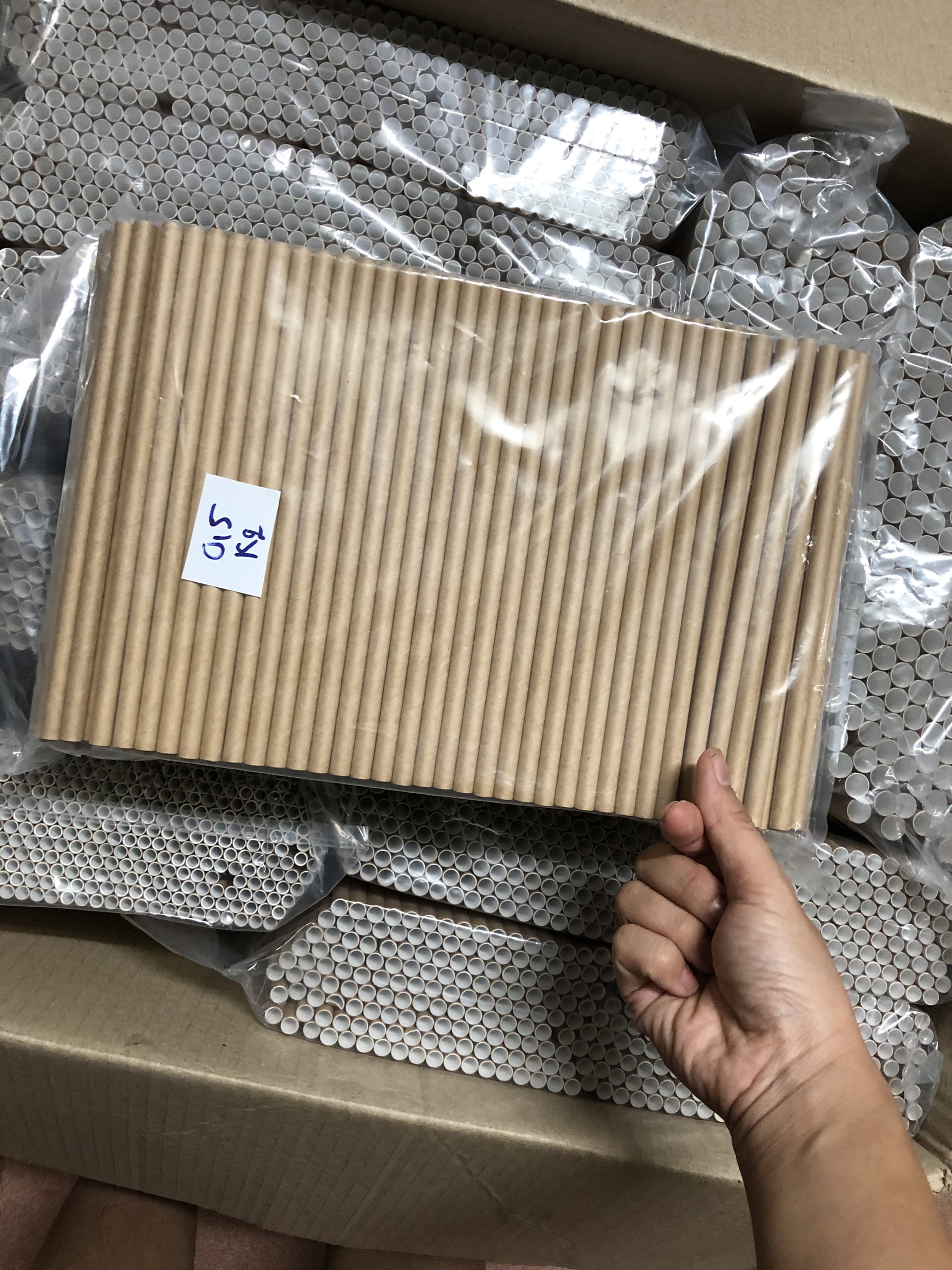 Ống hút giấy các size nặng 0,5kg/túi