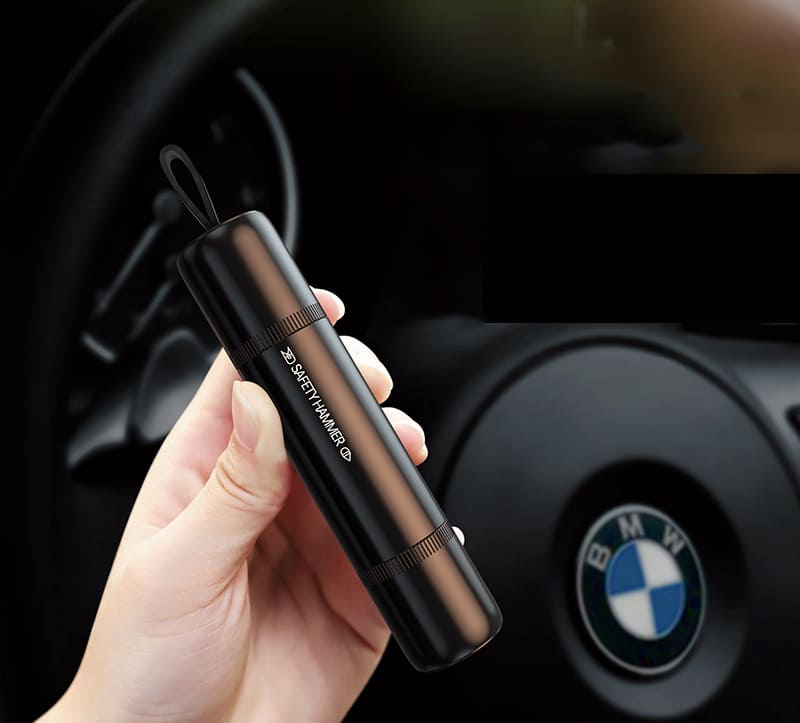 Búa phá cửa kính oto cứu hộ trường hợp khẩn cấp, có hỗ trợ cắt dây an toàn phù hợp cho mọi loại xe hơi