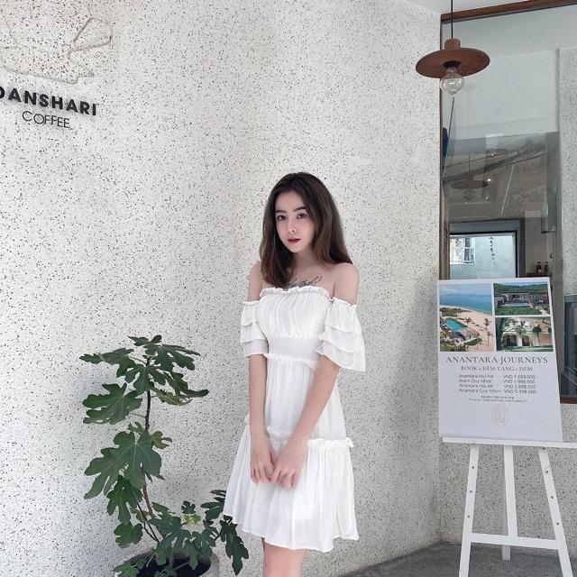 Đầm rớt vai trắng Jesi