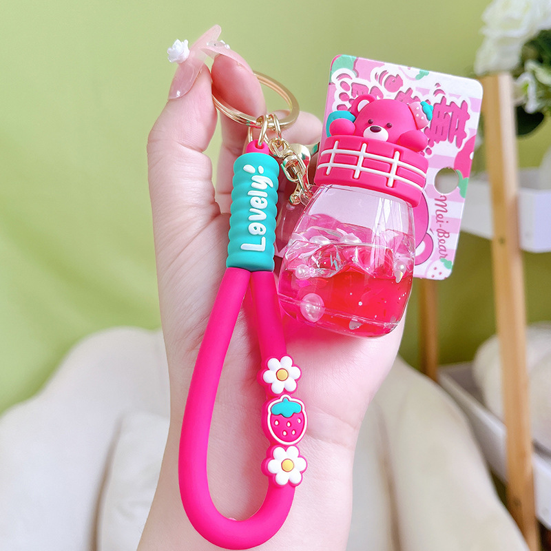 S120 - Móc khóa gấu dâu tây Lotso gel kim tuyến ly nước trái dâu bình nước dễ thương treo chìa khóa, túi xách - Cây Sồi Già
