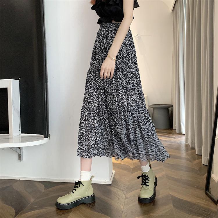 DONGSHOP Cao cấp hoa xẻ tà nửa người váy mùa xuân và mùa hè 2023 Vintage thả cảm thấy gầy váy xếp li một chữ dài váy