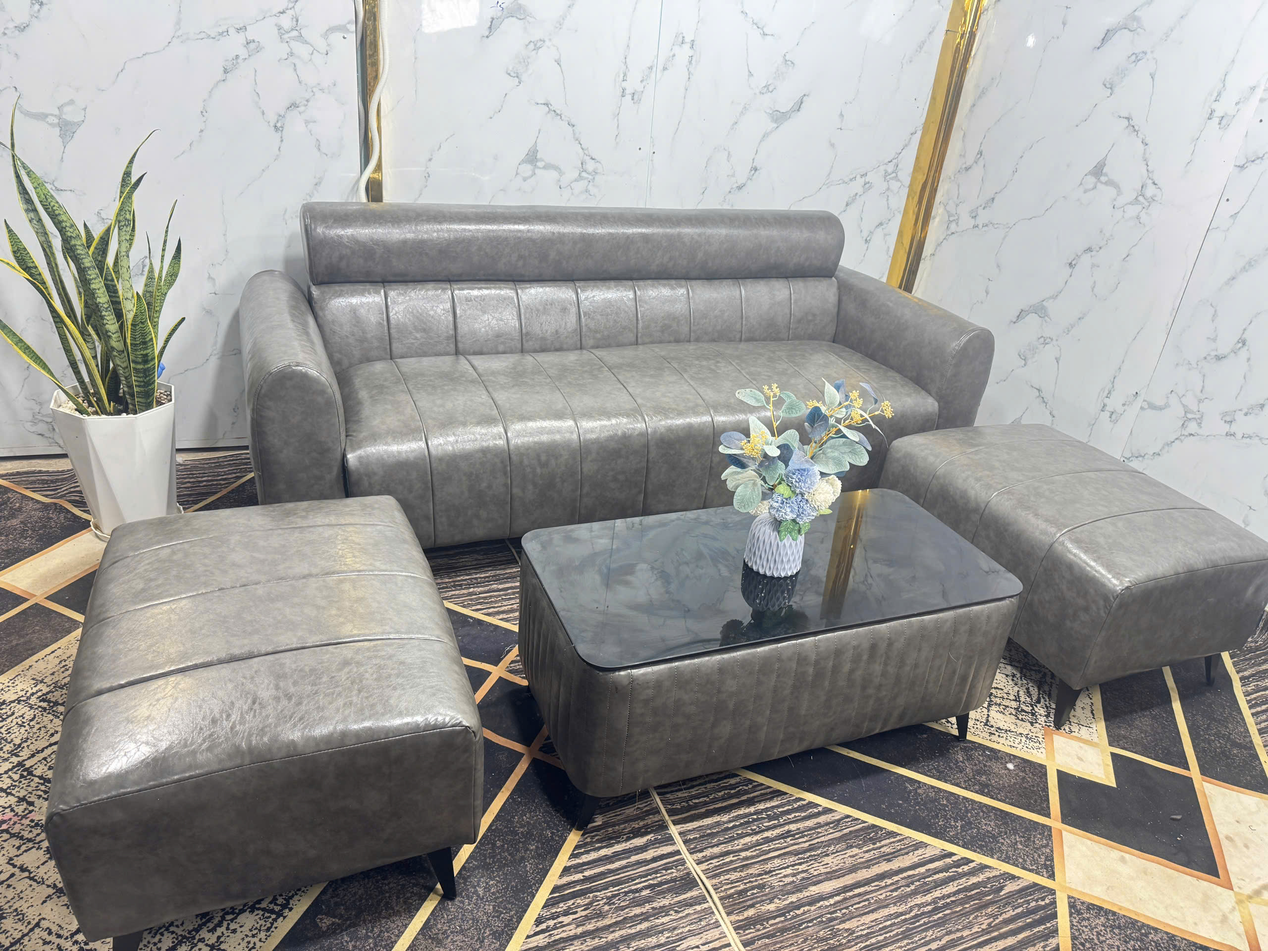 Sofa băng Xám 2m2 Grey Colour Sofa Juno Sofa kèm 2 đôn và tặng bàn
