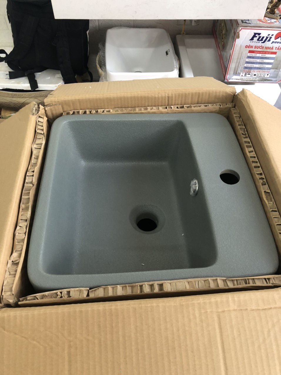 Chậu lavabo ĐỨNG VÂN MẤY GROVES GRLV 2809(830x400x400)