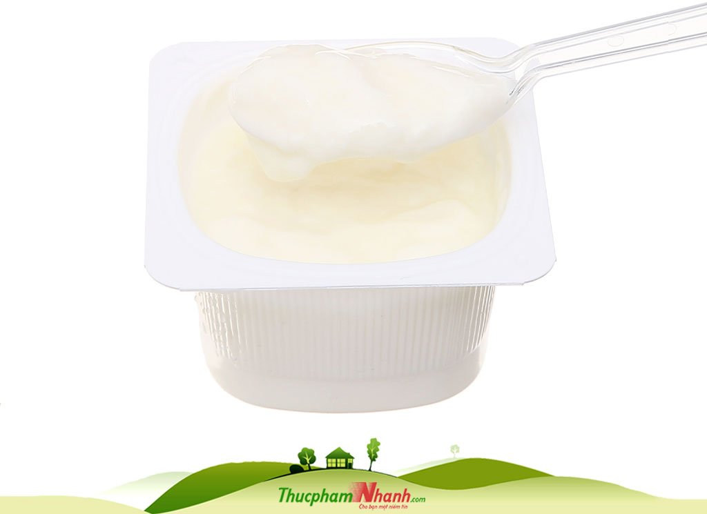 Lốc 4 hộp sữa chua có đường Vinamilk 100g
