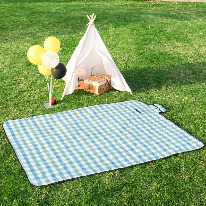 Thảm dã ngoại, cấm trại, picnic tiện dụng kích thước 180x200cm - UniLabel
