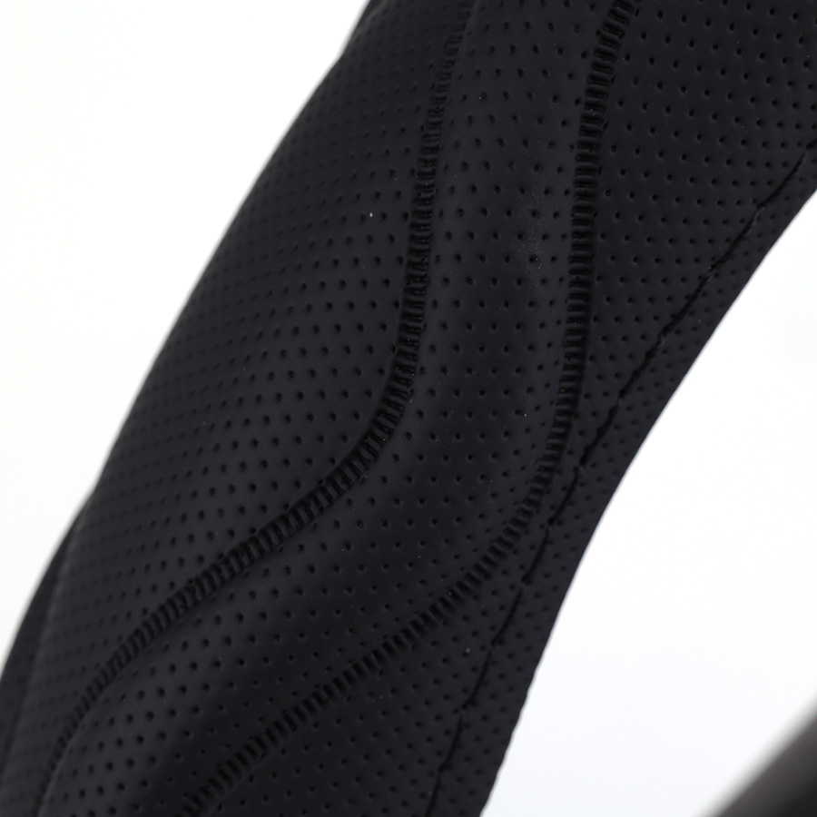 Bọc Vô Lăng D-Cut CIND Y019D Size M Màu Đen Da PU Lõi TPE Chống Trượt Siêu Êm - Nhập Khẩu Chính Hãng