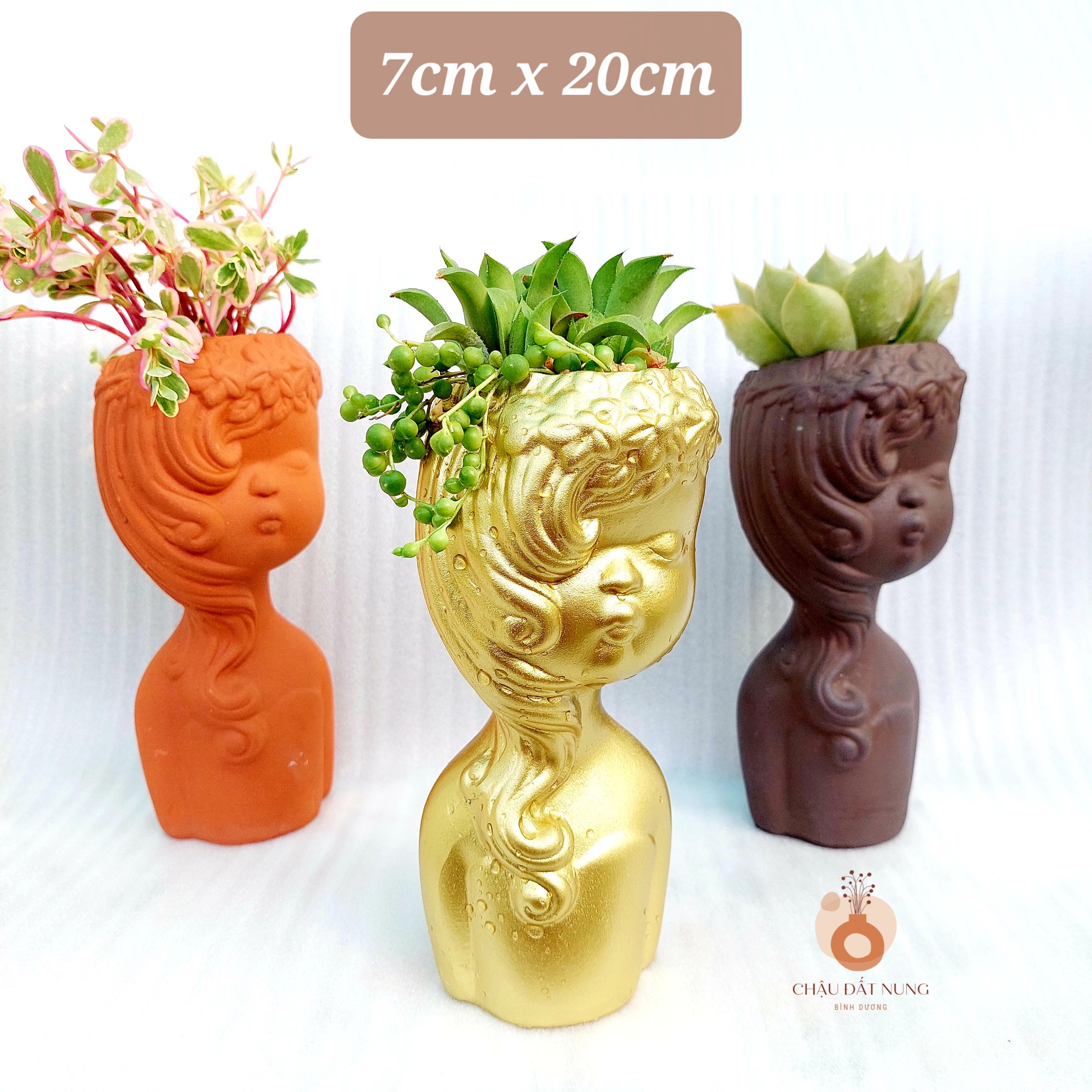 Chậu đất nung Bình Dương - Cô gái tóc mây, đường kính miệng 7cm, chiều cao 20cm