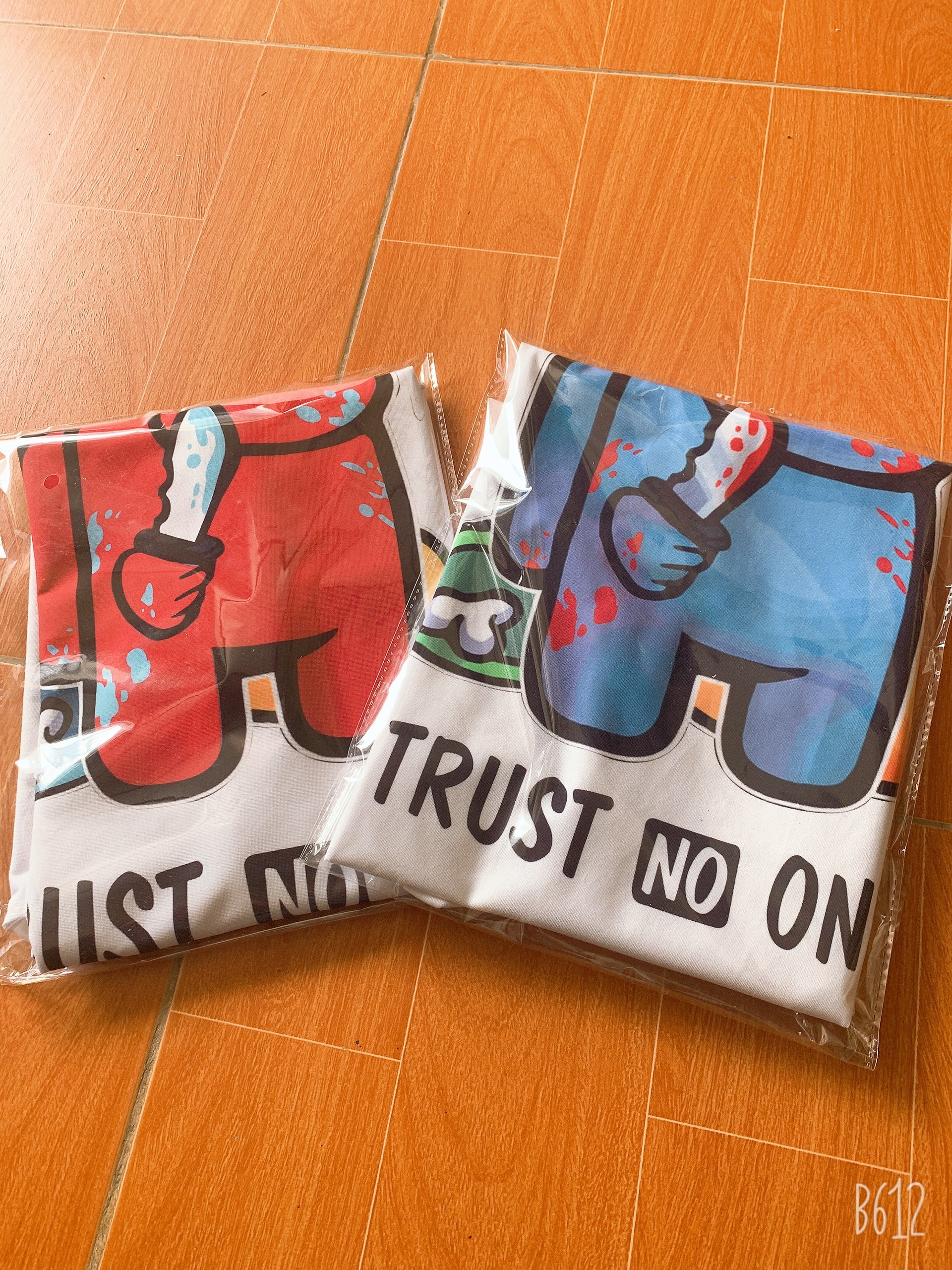Áo Thun Among Us Màu Trắng Hình Đỏ Chất Liệu Cotton Cổ Tròn Hình In 3D Sắc Nét Đủ Size Từ 19 - 79 kg Dành Cho Cả Nam Và Nữ