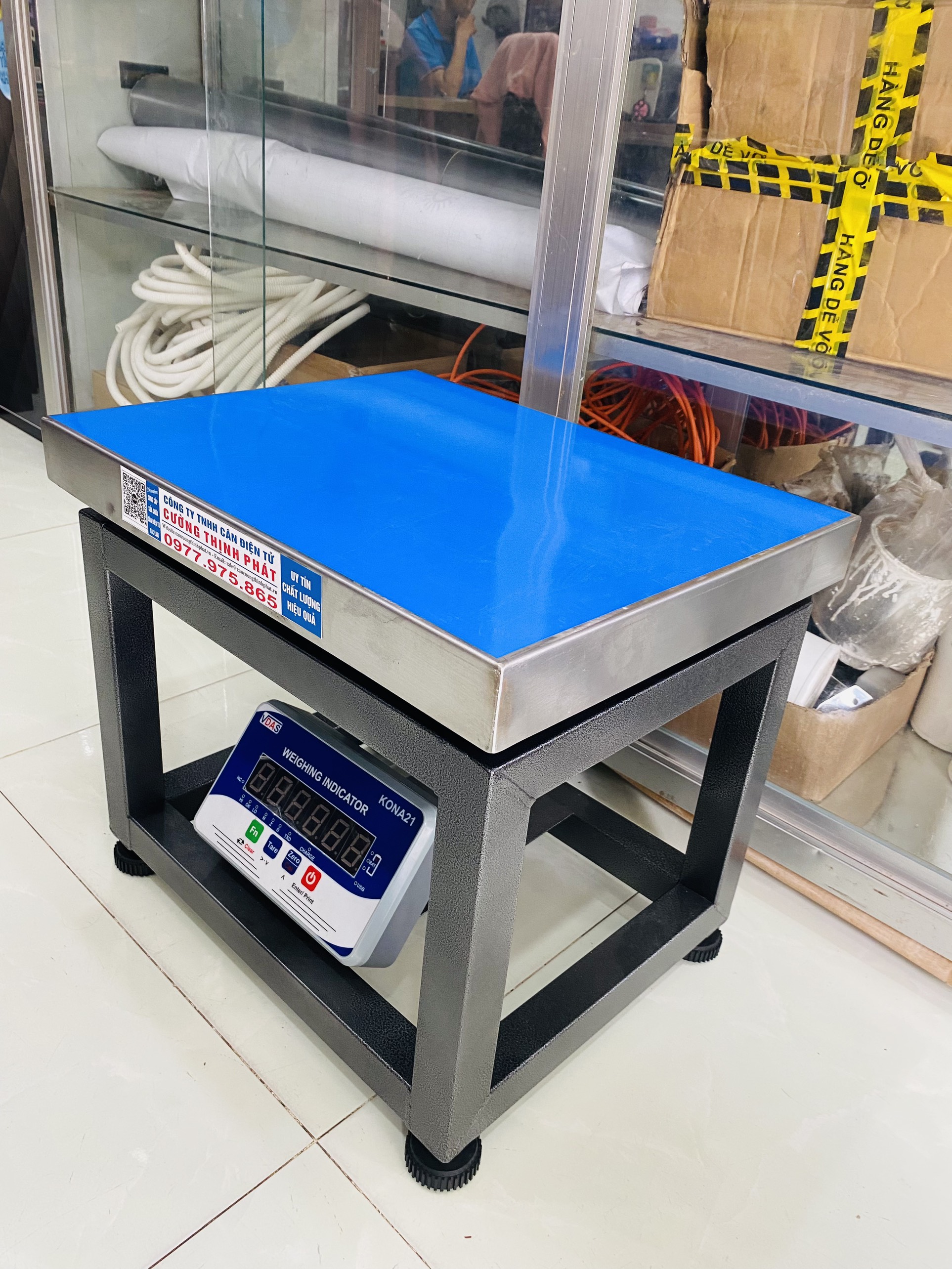 CÂN GHẾ NGỒI KONA21 mức tải 100kg, mặt cân 40x50cm