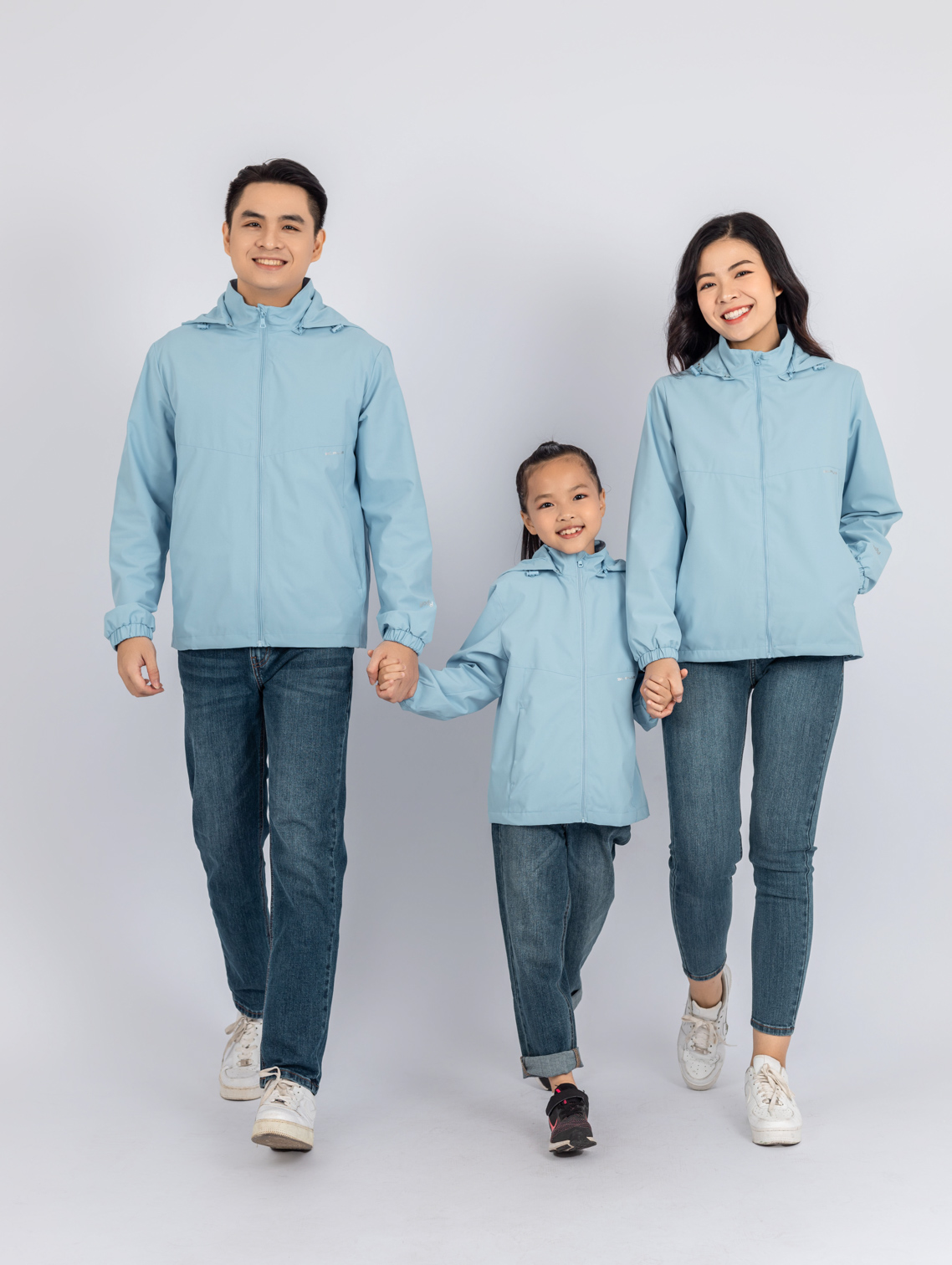 Mua Áo Khoác Gió Nam YODY 3C Plus cao cấp 2 lớp Cản gió, Cản bụi, Chống ngấm nước AKM5037 - Xanh trời - M tại YODY Official Store Mua Áo Khoác Gió Nam Yody 3C Plus Cao Cấp 2 Lớp Cản Gió, Cản Bụi, Chống Ngấm Nước Akm5037 - Xanh Trời - M Tại Yody Official Store