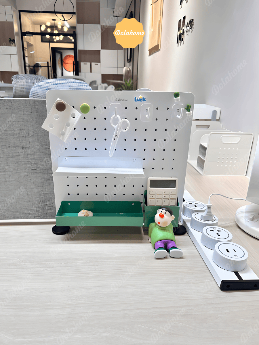 Bảng lỗ Pegboard Dola Home cao cấp dạng chân đứng để bàn để dụng cụ làm việc, tai nghe, mô hình, bàn phím, laptop