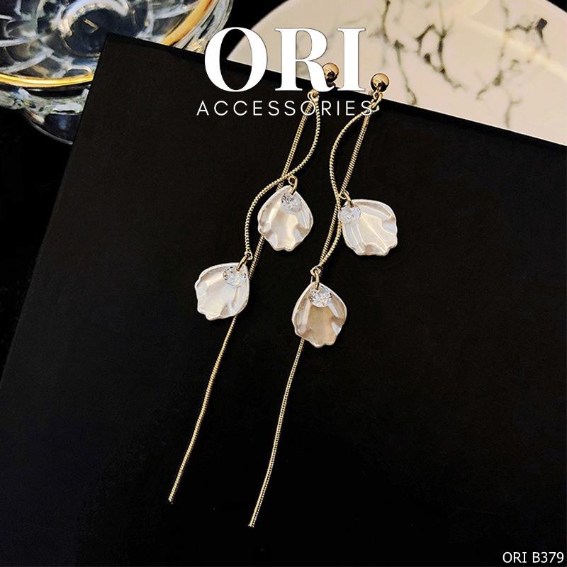 Bông tai nữ dáng dài Flora độc đáo xinh xắn ORI ACCESSORIES B379