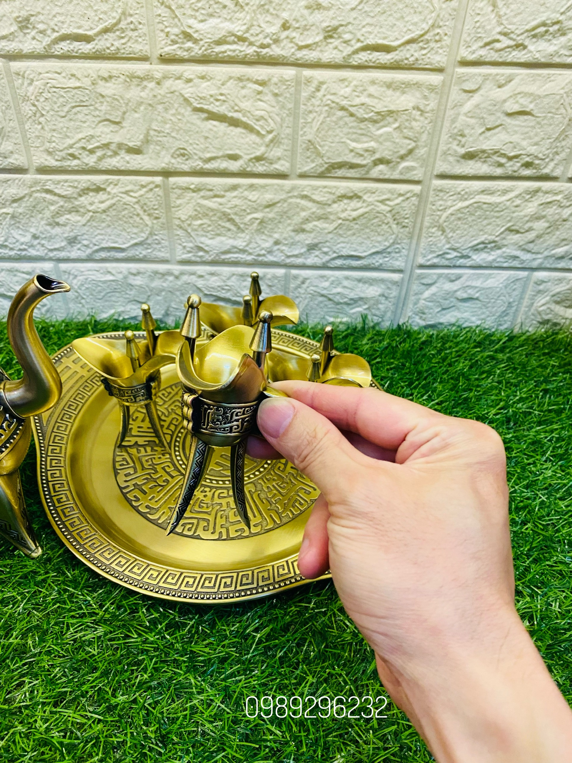 BỘ BÌNH LY ĐỰNG RƯỢU BẰNG ĐỒNG KIỂU NHÀ TẦN